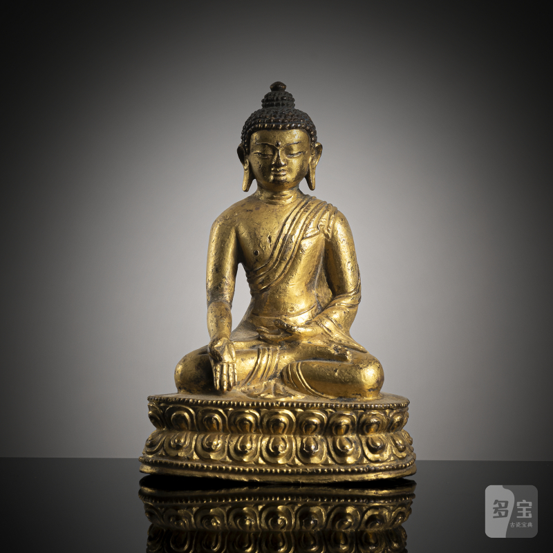 A GILT-BRONZE FIGURE OF BUDDHA SHAKYAMUNI
